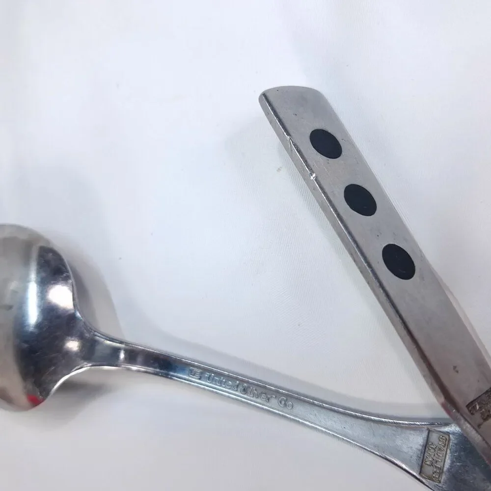 Vintage United Silver USI34 US place‎ oval spoon set 2 dots circles made Japan